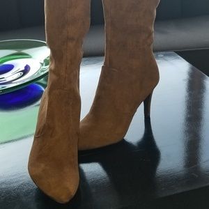 Brown Knee High  Heeled Boots